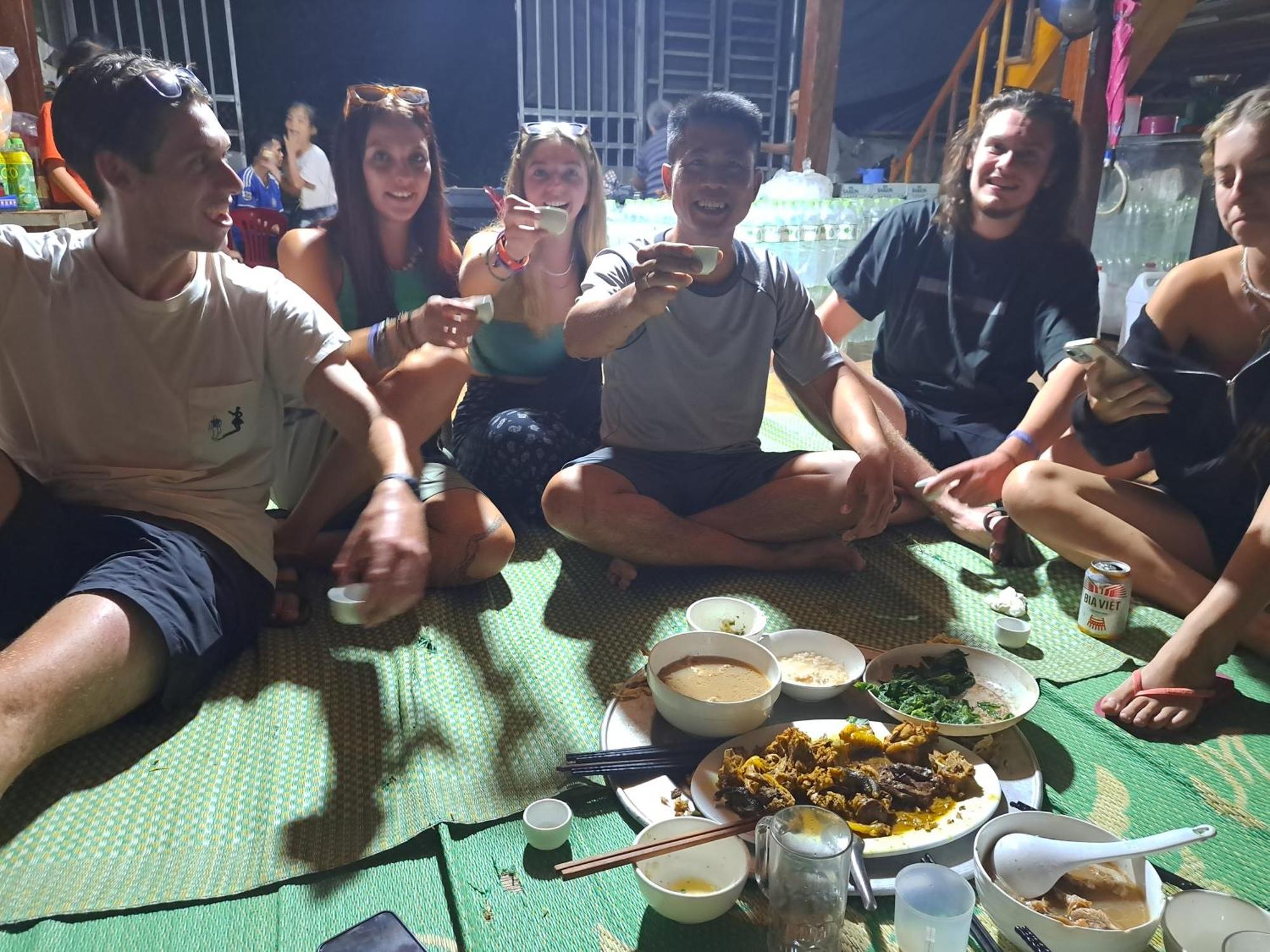 Homestay Field - Bungalow, Ha Giang Loop Tour, Motorbikes Rental Ngoại thất bức ảnh