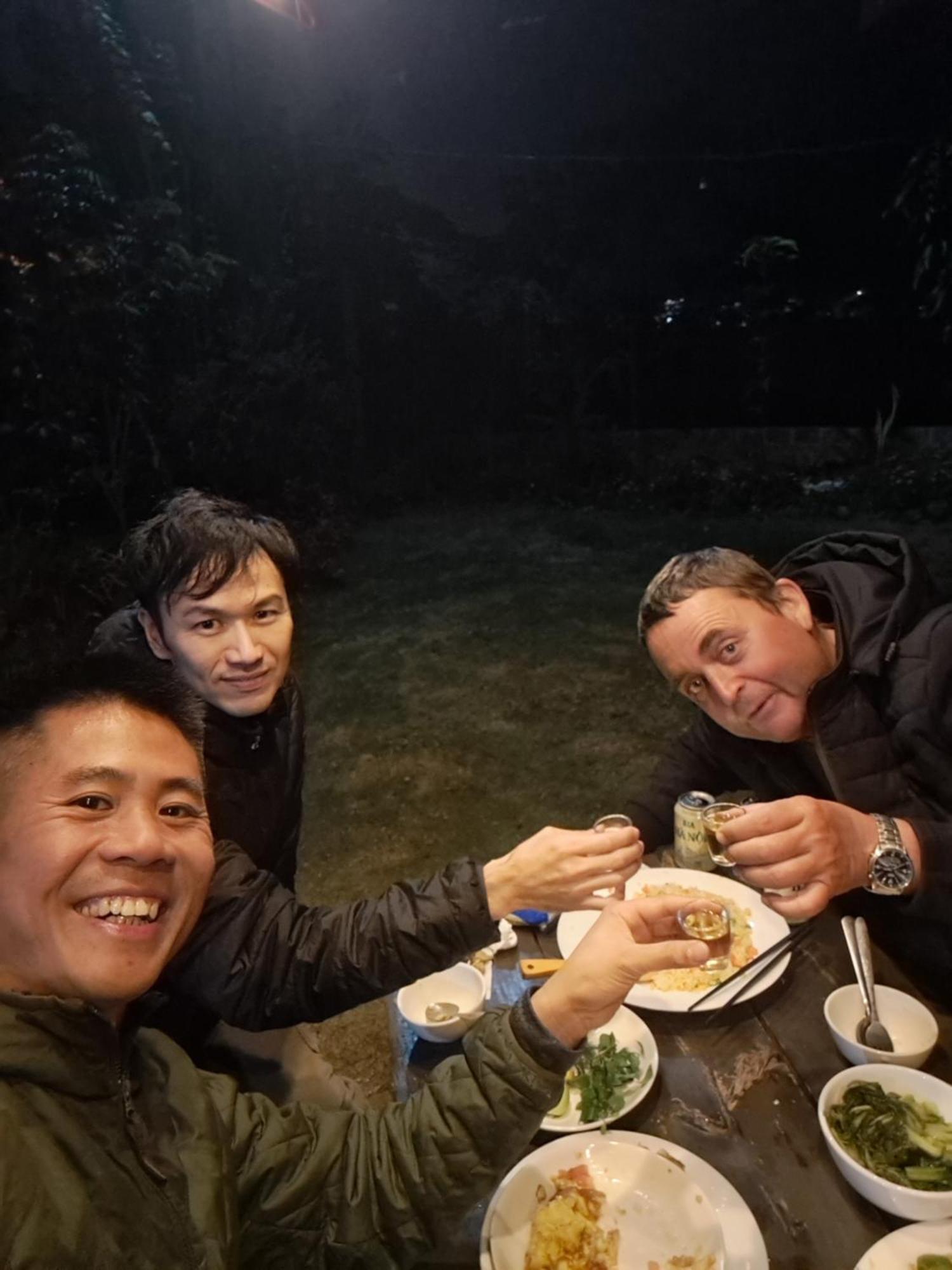 Homestay Field - Bungalow, Ha Giang Loop Tour, Motorbikes Rental Ngoại thất bức ảnh