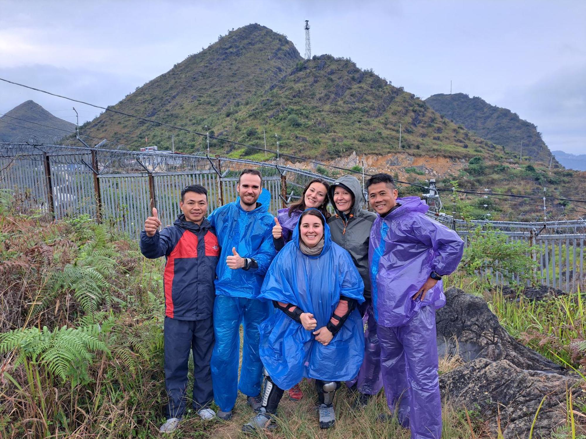 Homestay Field - Bungalow, Ha Giang Loop Tour, Motorbikes Rental Ngoại thất bức ảnh
