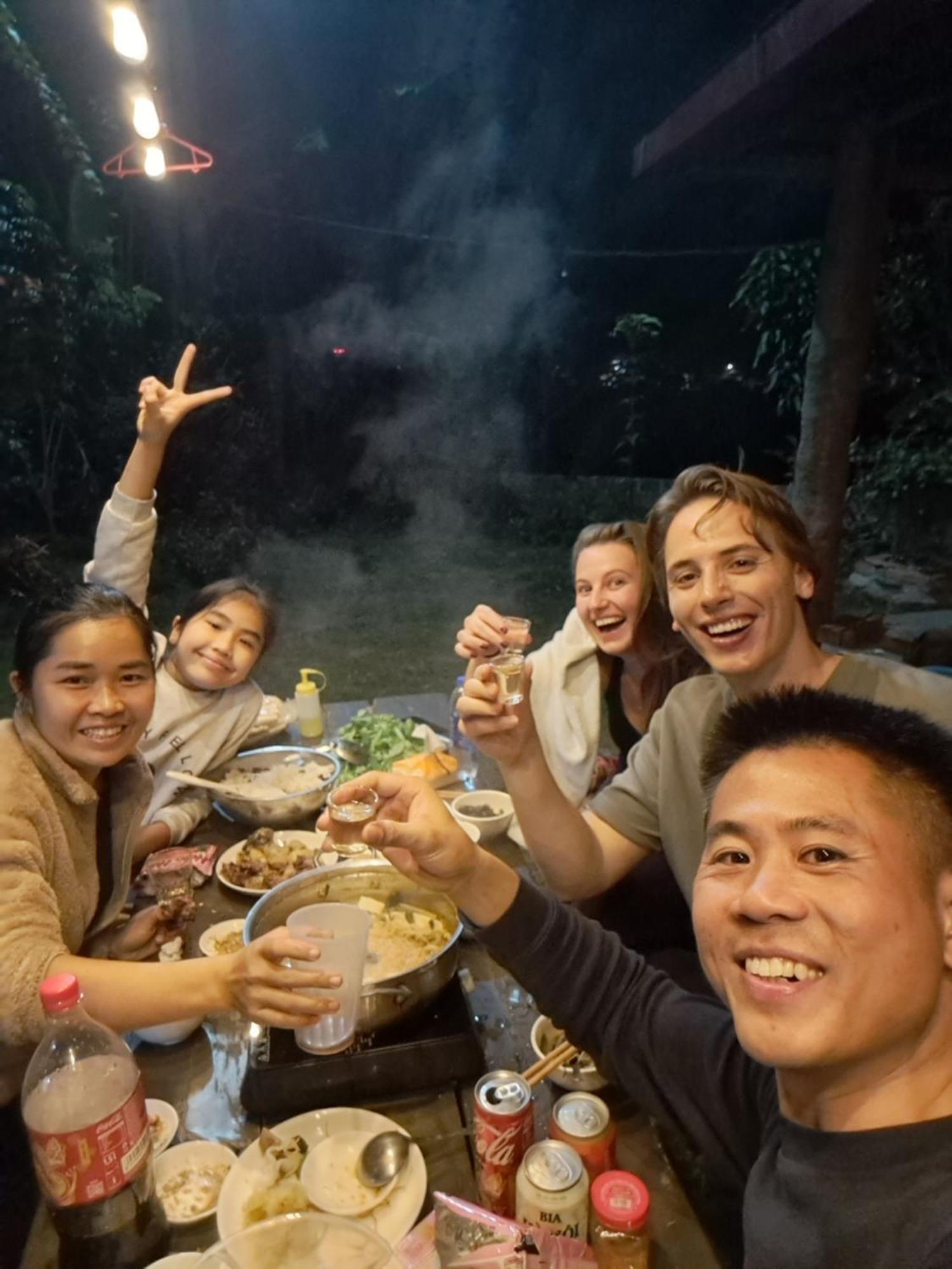 Homestay Field - Bungalow, Ha Giang Loop Tour, Motorbikes Rental Ngoại thất bức ảnh