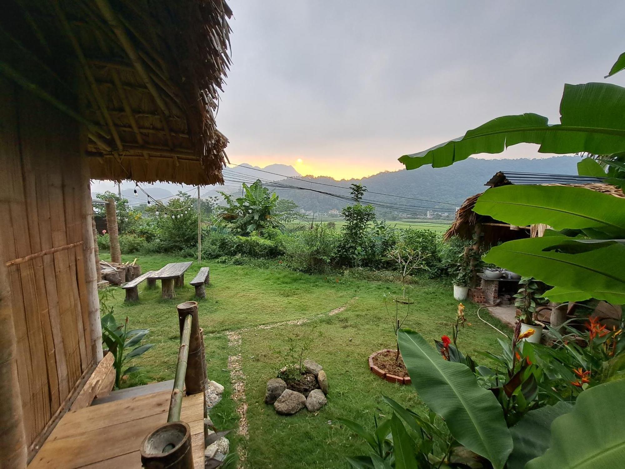 Homestay Field - Bungalow, Ha Giang Loop Tour, Motorbikes Rental Ngoại thất bức ảnh